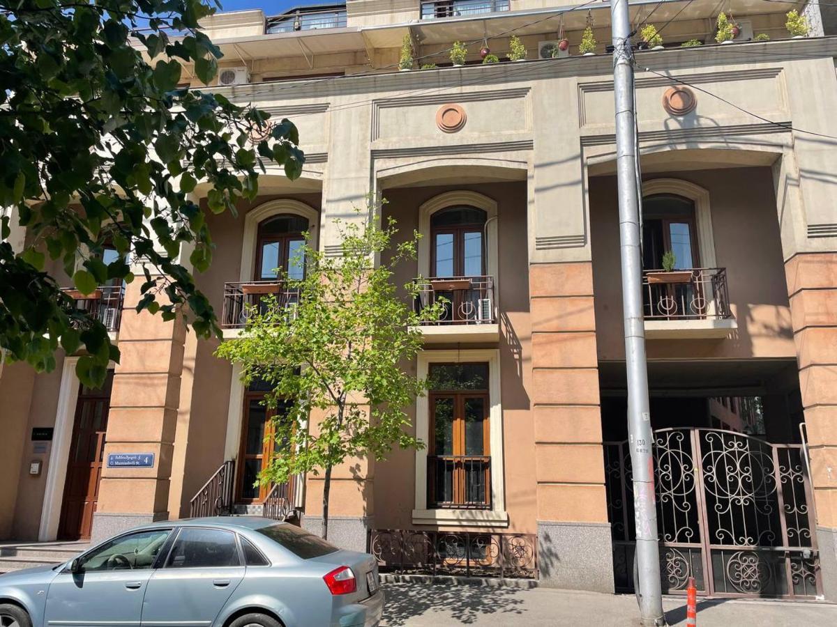 Siqvaruli Tbilisi Eksteriør billede